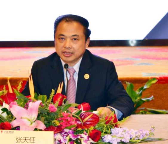 发展智慧型储能电站 助力实现“碳达峰、正规买球网”——访全国人大代表、天能控股集团董事长张天任