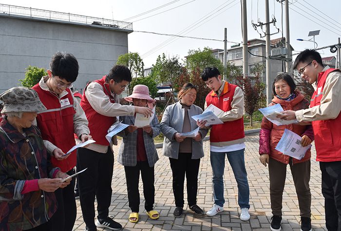 江苏东海供电公司青年志愿者服务进乡村