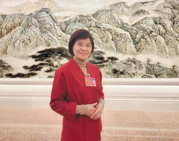 可靠电力助推纺织业绿色智能转型——访全国人大代表、江苏阳光集团党委书记、江苏阳光股份有限公司董事长陈丽芬