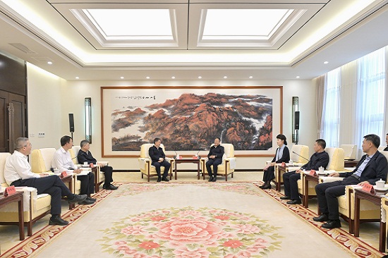 华能集团党组书记、董事长温枢刚拜会内蒙古自治区党委书记孙绍骋、自治区主席王莉霞