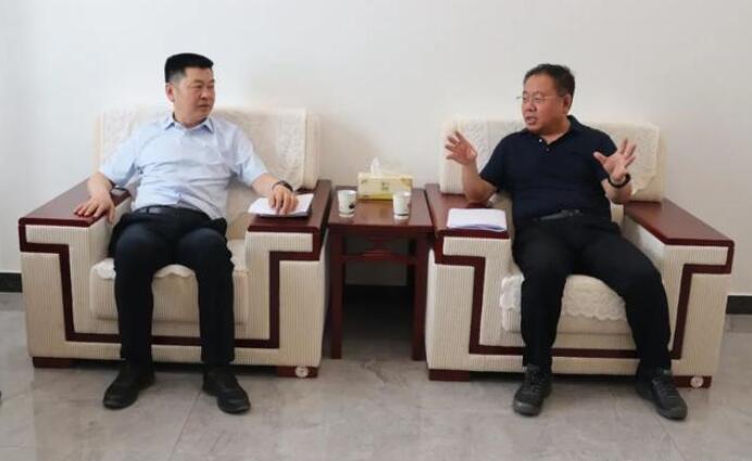 陕西正规买球app排行榜平台产业发展公司总经理刘巍一行到佳县考察正规买球app排行榜平台产业项目