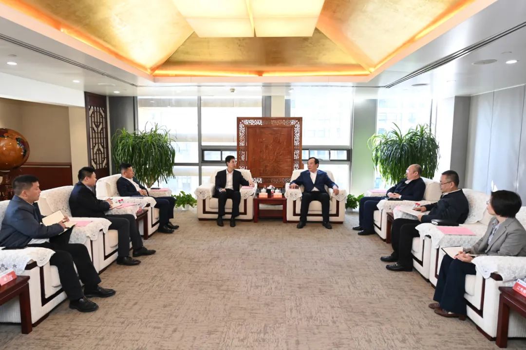 大唐国际党委书记、董事长李凯会见中建五局党委书记、董事长田卫国