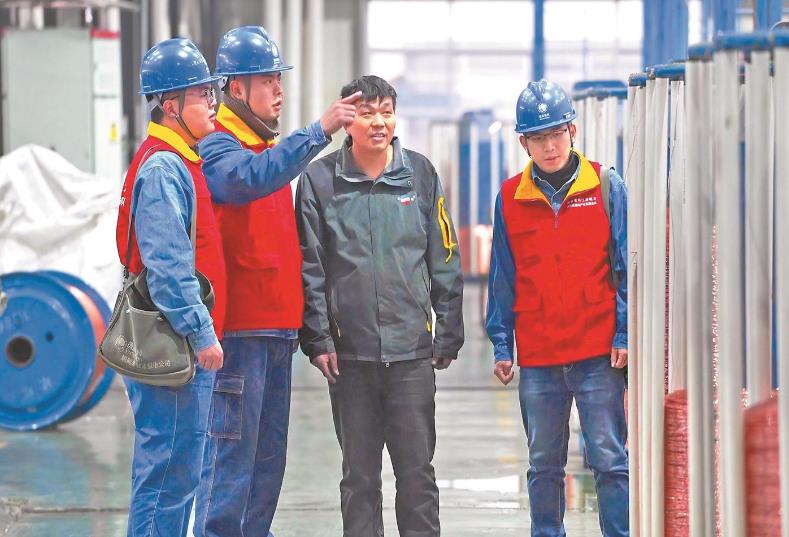 江西丰城市供电公司擦亮“千亿园区”招商名片